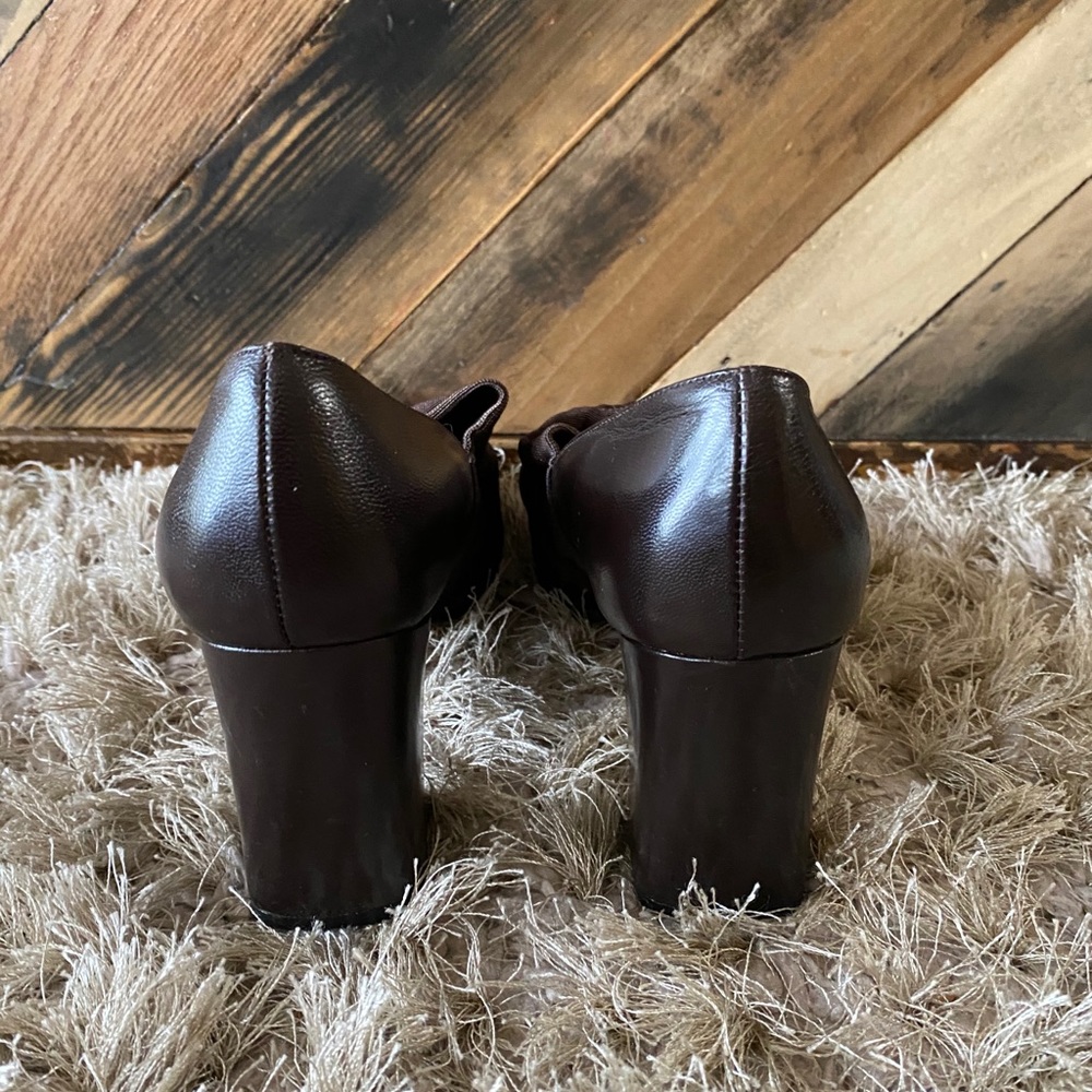 Vittorio Ricci Studio Brown Ruched Leather Heels - Picture 7 of 14